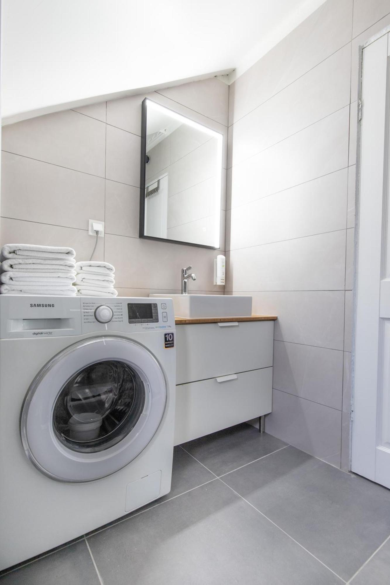 Apartmani Dina Biograd Na Moru Buitenkant foto