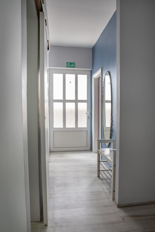 Apartmani Dina Biograd Na Moru Buitenkant foto